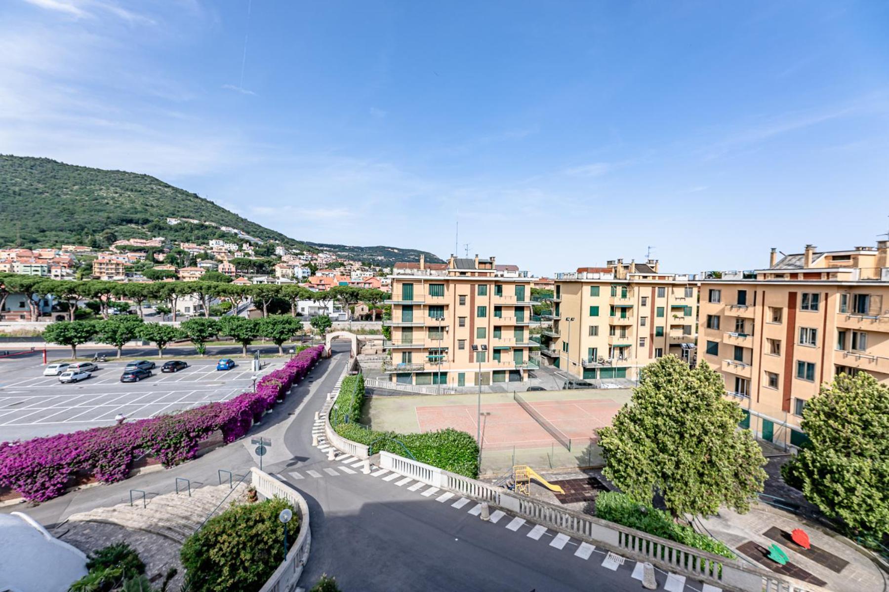 Ferienwohnung La Dimora Della Lullu, Luxury Pietra Ligure Exterior foto